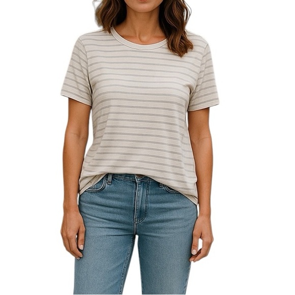 Green Envelope Short Sleeve Top Stripes - Picture 1 of 8